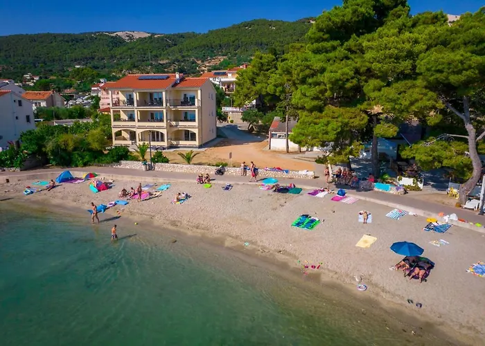 Apartment Villa Alba Rab